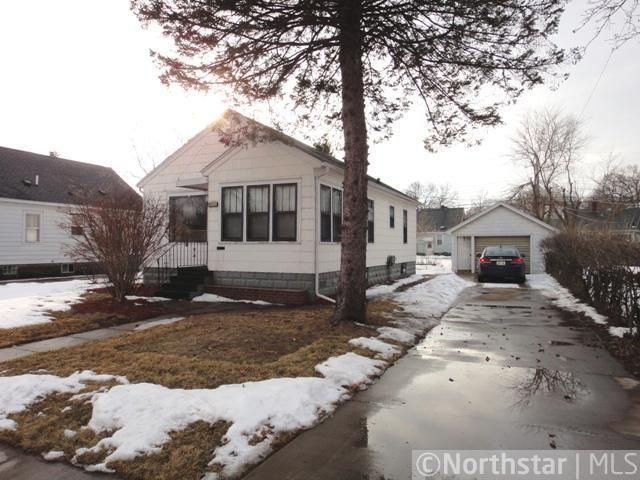 2820 4th St, Eau Claire, WI 54703