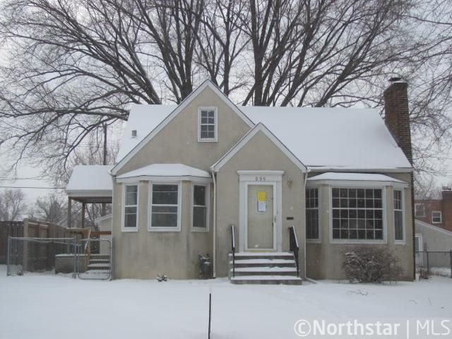 896 Hawthorne Ave E, Saint Paul, MN 55106
