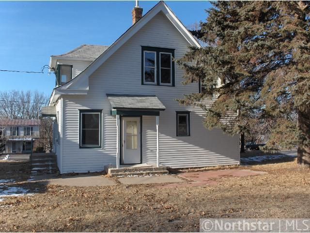 400 S Lake Boulevard St S, Buffalo, MN 55313