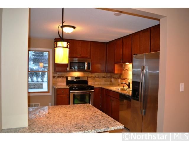 1909 Barclay St, Maplewood, MN 55109