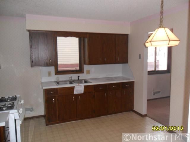 3704 Orchard Ave N, Robbinsdale, MN 55422