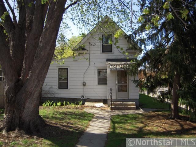 2801 38th Ave S, Minneapolis, MN 55406
