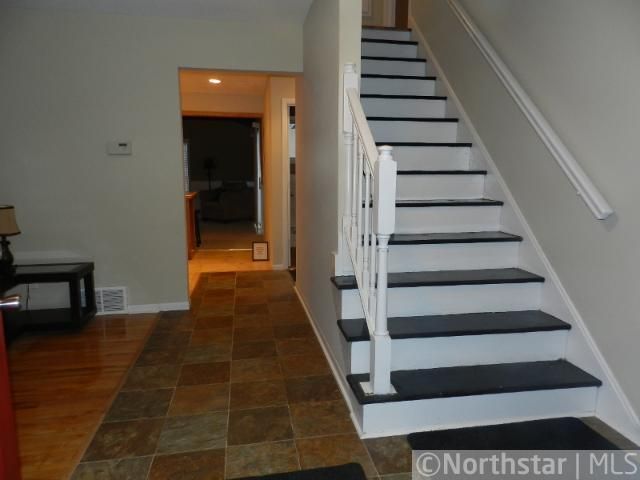2674 2nd St N, North Saint Paul, MN 55109
