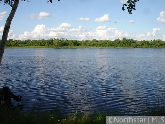 16334 W River Rd, Little Falls, MN 56345