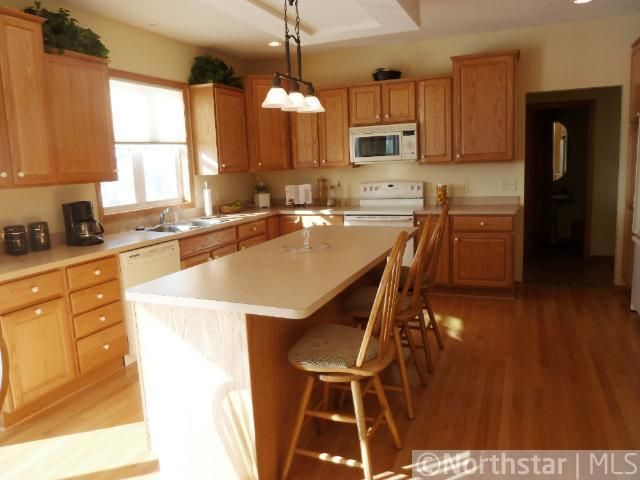 9497 Pheasant Crossing, Minnetrista, MN 55375