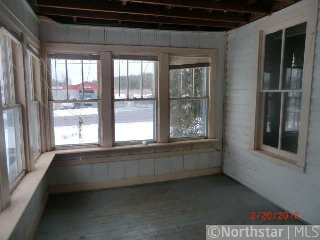 264 5th St NW, Clear Lake, WI 54005