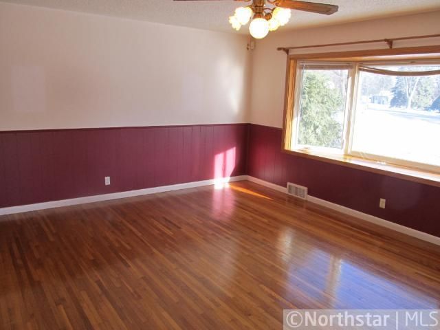173 Kathleen Dr, West Saint Paul, MN 55118