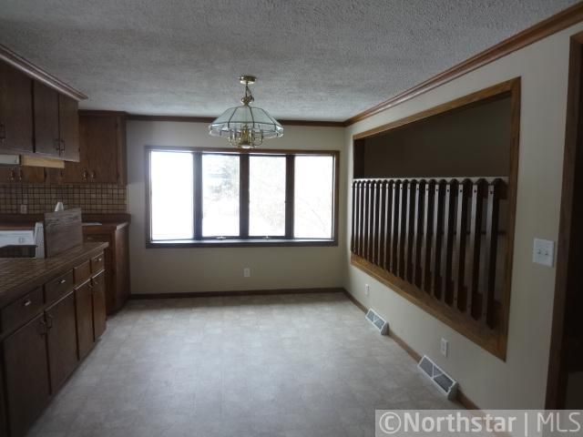 14409 Brunsvold Rd, Minnetonka, MN 55345