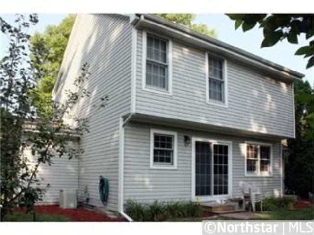 8775 Hawthorne Dr, Eden Prairie, MN 55347