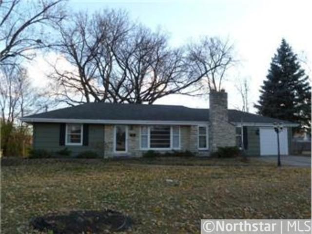 321 Apple Ln, Richfield, MN 55423