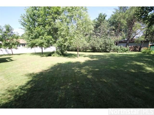 4217 Plaza Ln, Saint Cloud, MN 56303