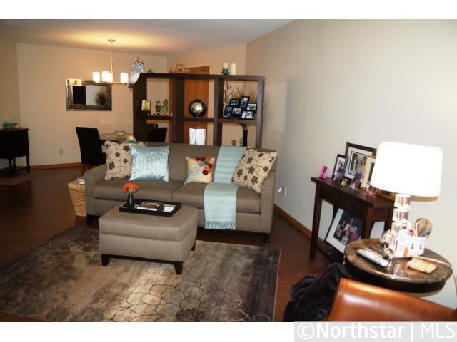 132 Demont Ave E #127, Little Canada, MN 55117
