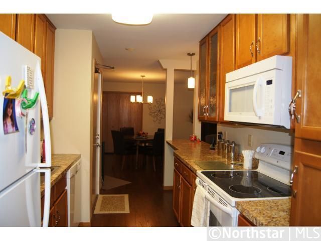 132 Demont Ave E #127, Little Canada, MN 55117