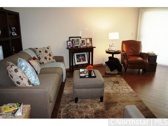 132 Demont Ave E #127, Little Canada, MN 55117