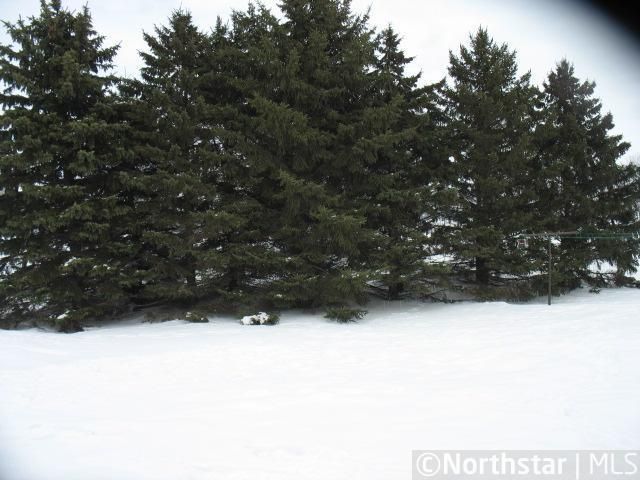 500 2nd St E, Fairfax, MN 55332