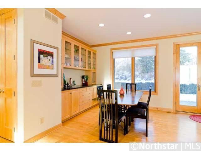 550 Park Ln, Long Lake, MN 55356