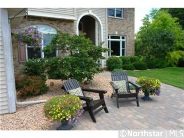 7702 Archer Ln N, Maple Grove, MN 55311