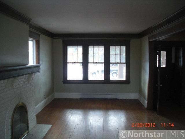 1025 Goodrich Ave, Saint Paul, MN 55105