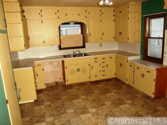 245 Highway 7 E, Hutchinson, MN 55350