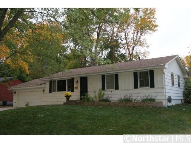 3725 Flag Ave N, New Hope, MN 55427