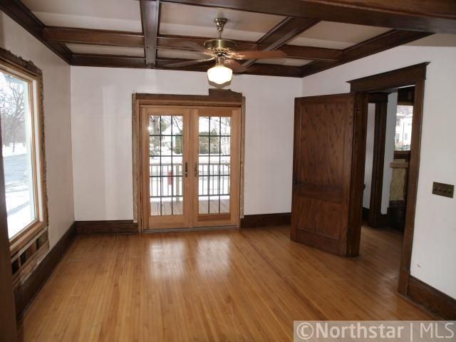 2500 37th Ave S, Minneapolis, MN 55406