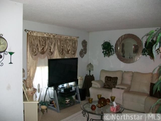 3601 82nd Ave N, Brooklyn Park, MN 55443