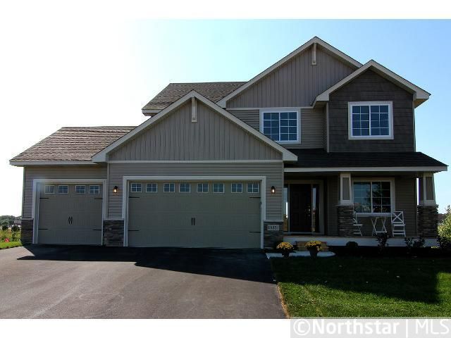 8962 197th St W, Lakeville, MN 55044