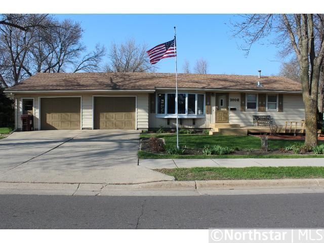 2006 E Main St, Mankato, MN 56001