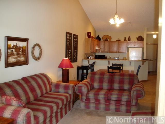 445 Meadow Ln, Norwood Young America, MN 55397