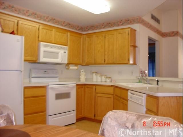 13048 Brookside Ln N, Rogers, MN 55374