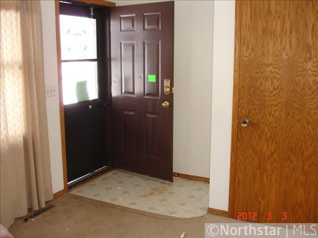 609 Page St SW, Isanti, MN 55040