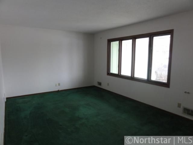 10032 Quebec Ave S, Bloomington, MN 55438