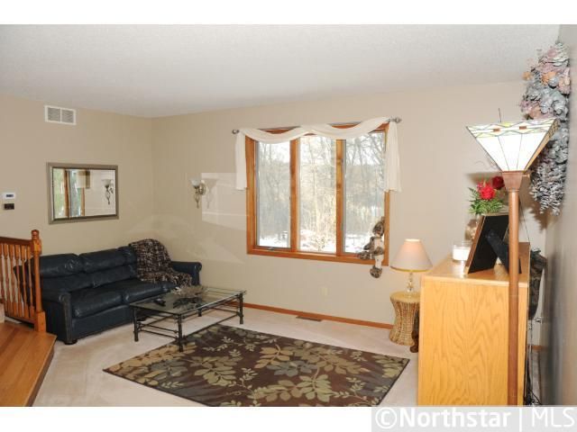 5635 273rd St, Wyoming, MN 55092