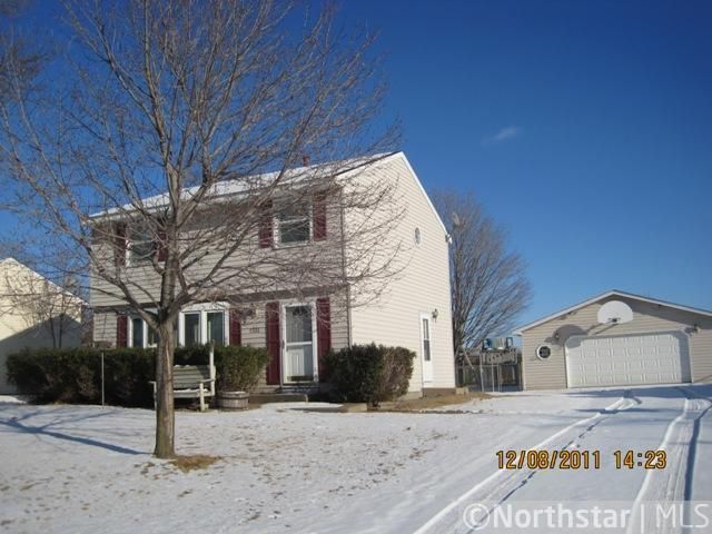 7332 Beard Ave N, Brooklyn Park, MN 55443