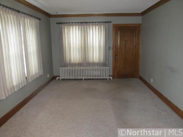 1660 Bush Ave, Saint Paul, MN 55106