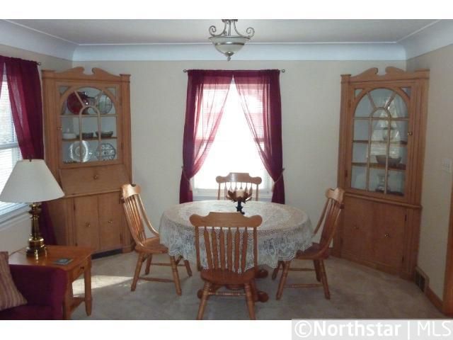 350 Rose Ln, Little Canada, MN 55117