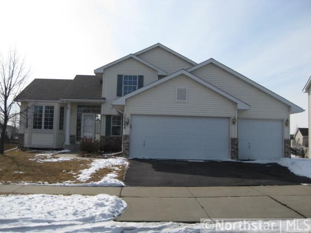 19665 Everest Pa, Farmington, MN 55024