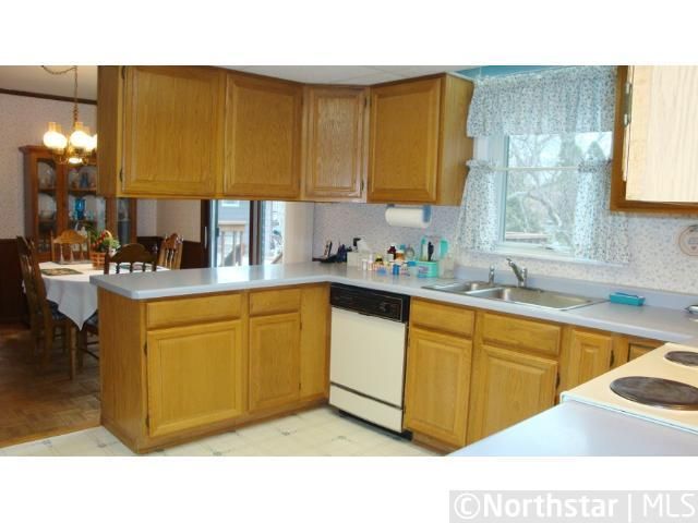4816 Barbara Dr, Minnetonka, MN 55343