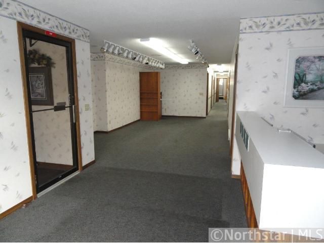 112 4th St NW, Faribault, MN 55021