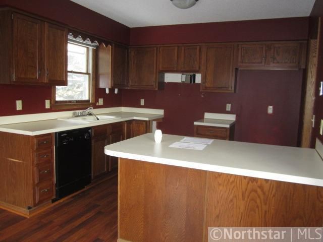 5349 Cottage Ct, White Bear Lake, MN 55110