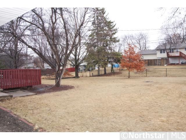 3048 Louisiana Ave N, Crystal, MN 55427