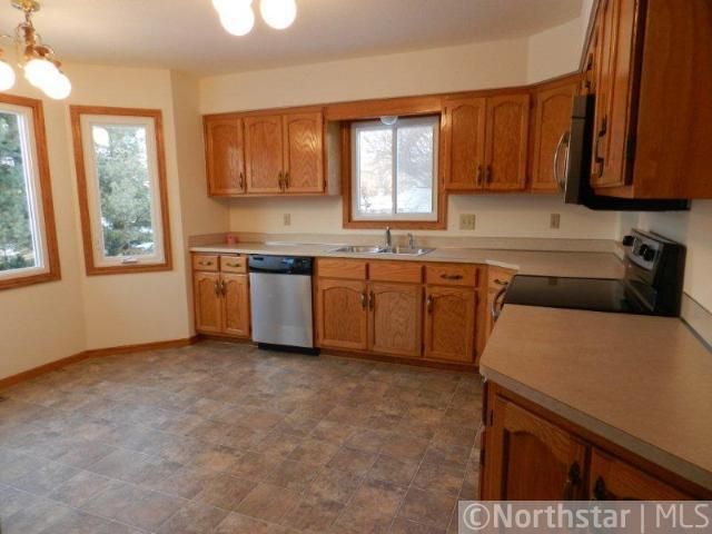 3946 88th Ln NE, Blaine, MN 55014