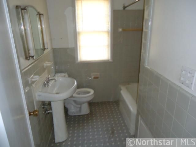 4401 16th Ave S, Minneapolis, MN 55407