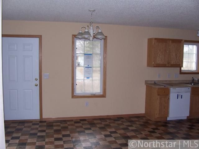 10917 Yukon St NW, Coon Rapids, MN 55433