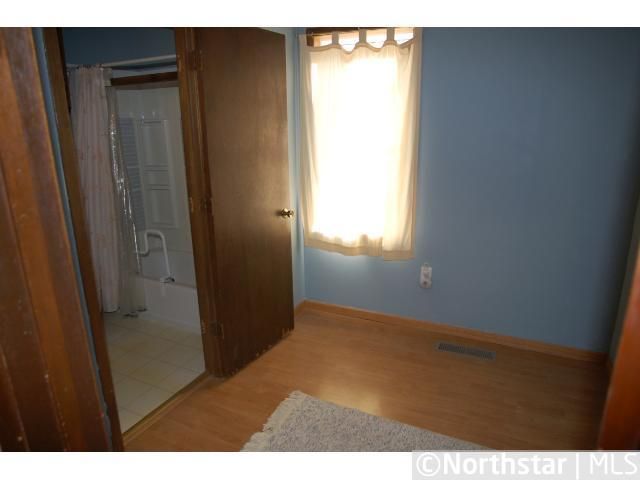794 Pedersen St, Saint Paul, MN 55119