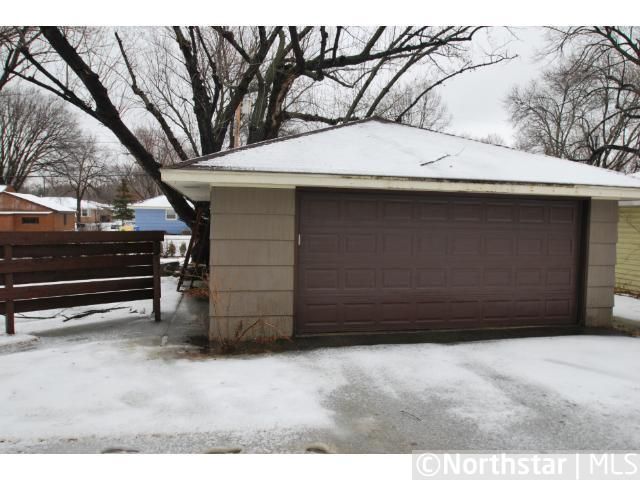 10433 Abbott Ave S, Bloomington, MN 55431