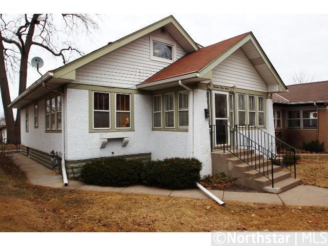 1947 Berkeley Ave, Saint Paul, MN 55105