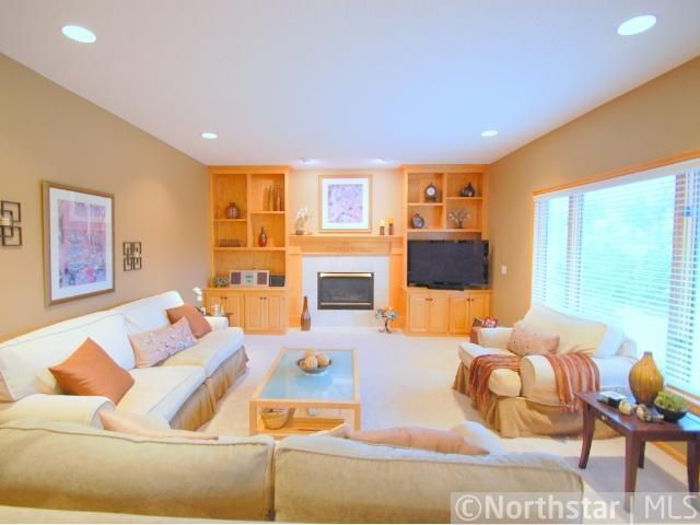 13881 Fawn Ridge Way, Apple Valley, MN 55124