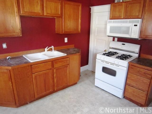 608 Main St, Silver Lake, MN 55381