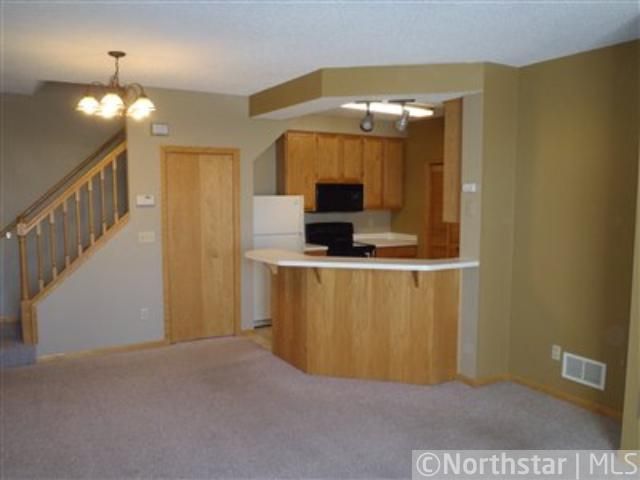 9191 Troon Ct, Woodbury, MN 55125